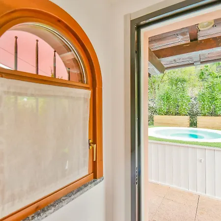 Bellagio Private Swimming Pool * Valbrona