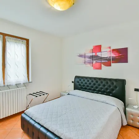 Bellagio Private Swimming Pool *