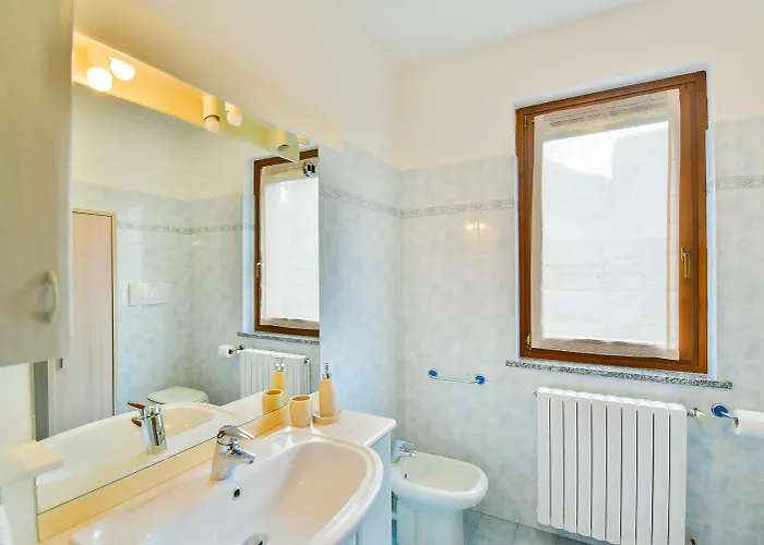 Bellagio Private Swimming Pool Дом отдыха Вальброна