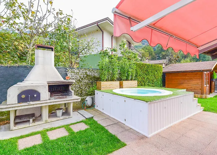 Дом отдыха Bellagio Private Swimming Pool