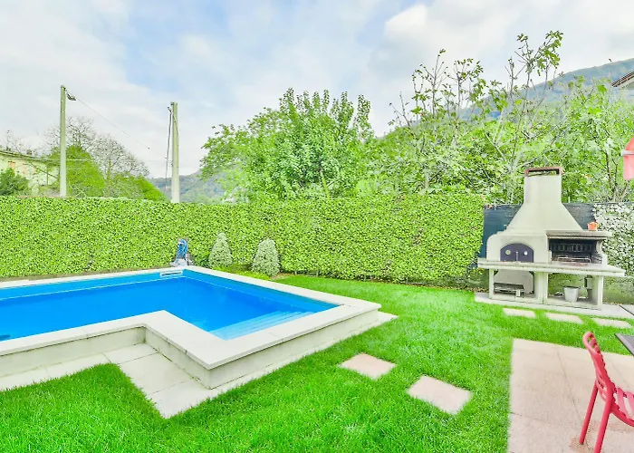 Bellagio Private Swimming Pool *