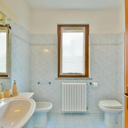 Bellagio Private Swimming Pool בית נופש *