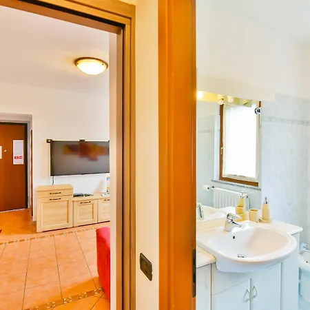 Bellagio Private Swimming Pool בית נופש