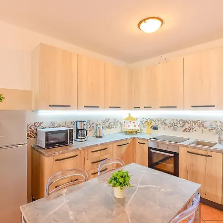 Bellagio Private Swimming Pool