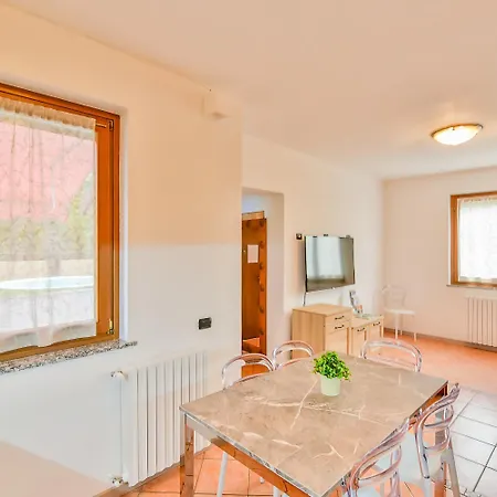 Bellagio Private Swimming Pool בית נופש Valbrona