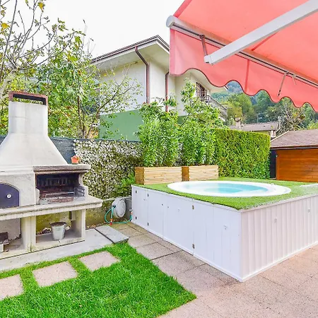 בית נופש Bellagio Private Swimming Pool