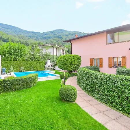 בית נופש Bellagio Private Swimming Pool Valbrona